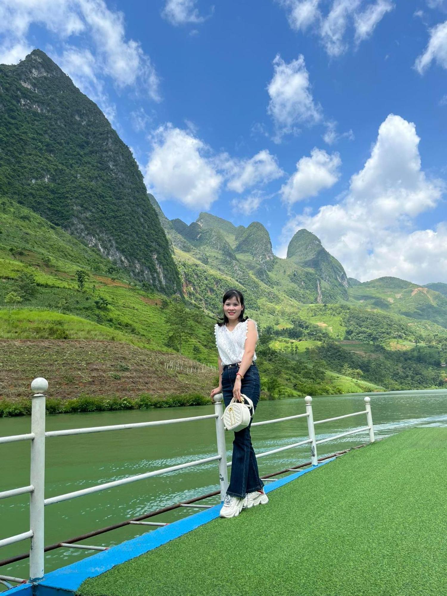 Nha Nghi Anh Van 同文 外观 照片